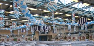 Oktoberfest in den Emslandhallen in Lingen