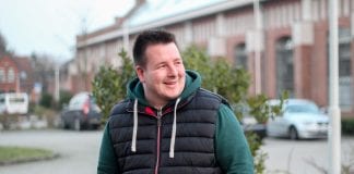 "Mich brauchst nicht fragen."