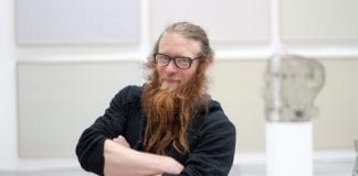 "Raus aus der Enklave der Fantasie!