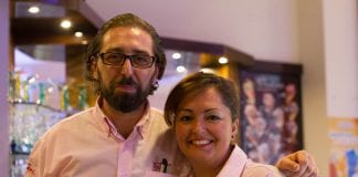 "Freundschaft unter Kollegen..."