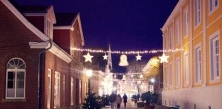 Weihnachtliche Straßendeko in Lingen © MK Art