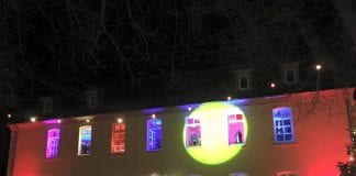 Fensterstimmen auf dem Universitätsplatz / Professorenplatz © LNGN.de