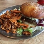 Burger im Restaurant Handgemacht in Lingen © LNGN.de